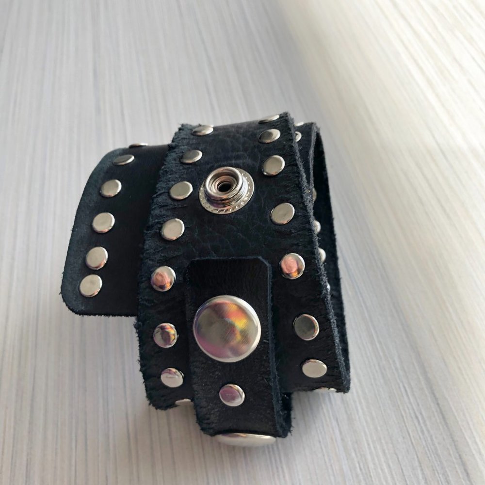 Leather bracelet - Picture 14 of 16